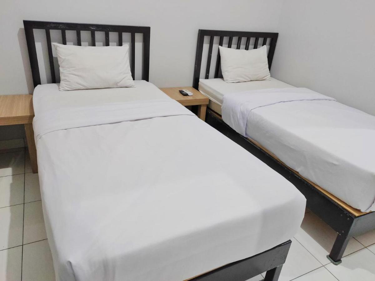 Hotel Syariah Tremigo Guesthouse Cirebon Eksteriør bilde