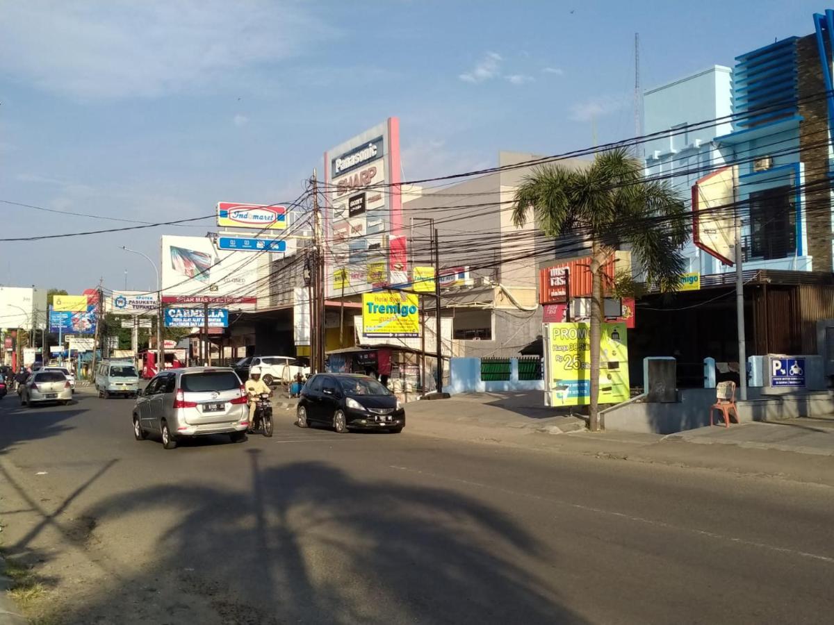 Hotel Syariah Tremigo Guesthouse Cirebon Eksteriør bilde