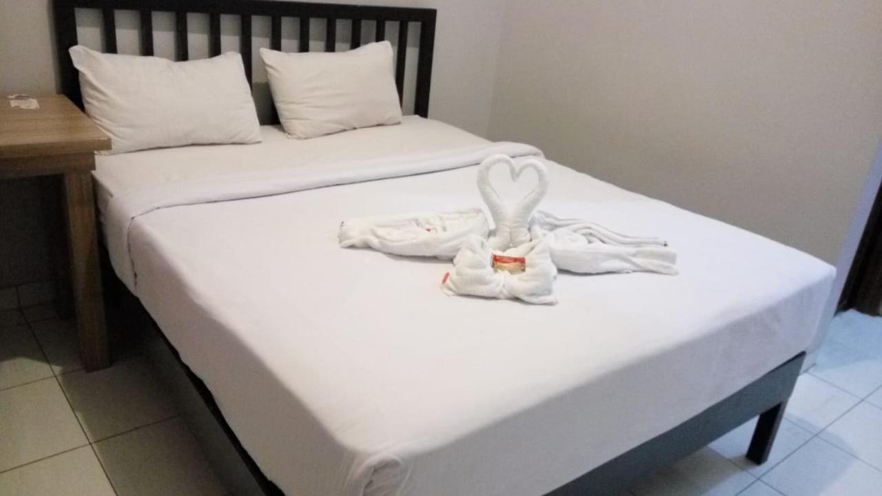 Hotel Syariah Tremigo Guesthouse Cirebon Eksteriør bilde