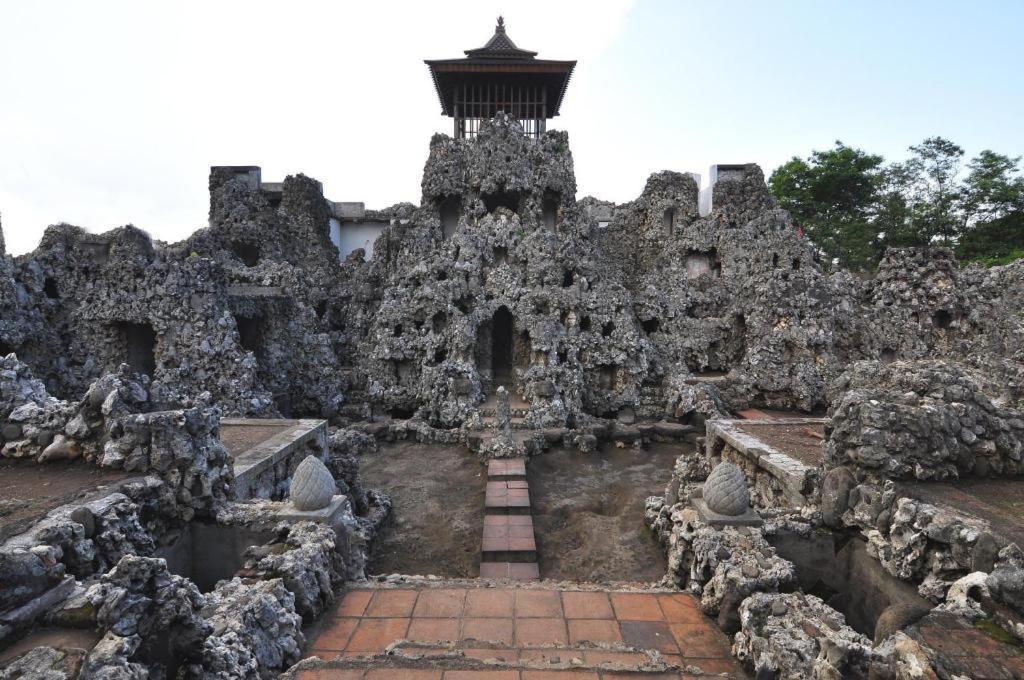 Hotel Syariah Tremigo Guesthouse Cirebon Eksteriør bilde