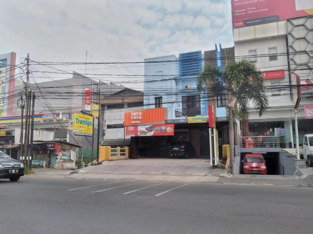 Hotel Syariah Tremigo Guesthouse Cirebon Eksteriør bilde
