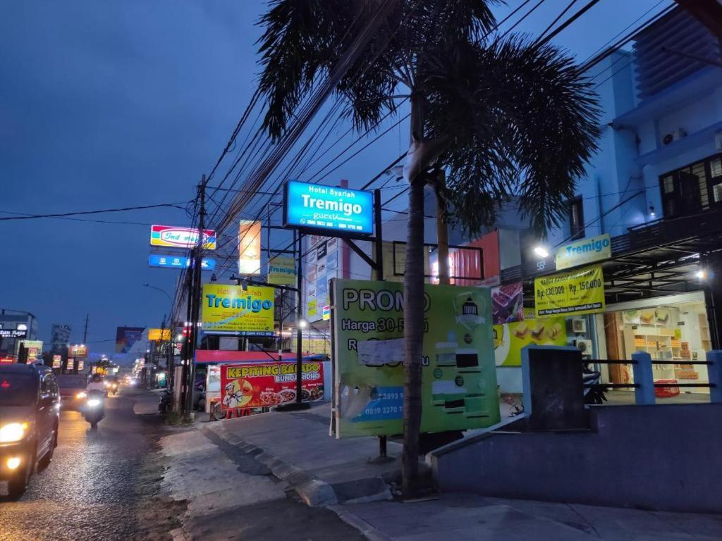 Hotel Syariah Tremigo Guesthouse Cirebon Eksteriør bilde