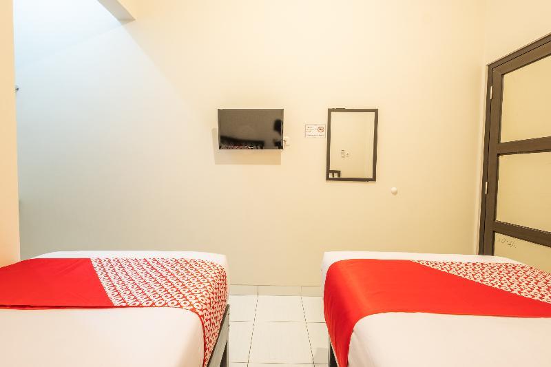 Hotel Syariah Tremigo Guesthouse Cirebon Eksteriør bilde